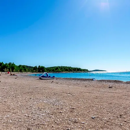 Skaro Rogoznica (Sibenik-Knin)